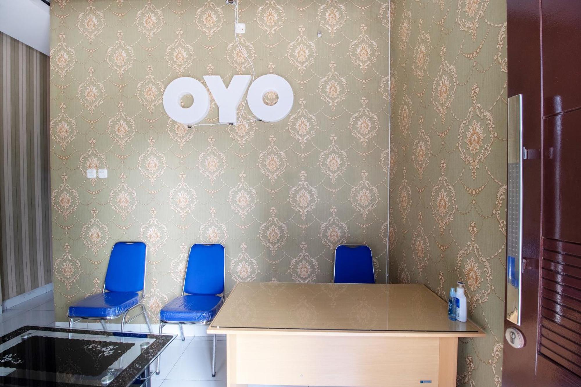Oyo 3253 Sofia Residence Telukjambe Exteriér fotografie